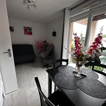 Ararat Apartament Lourdes