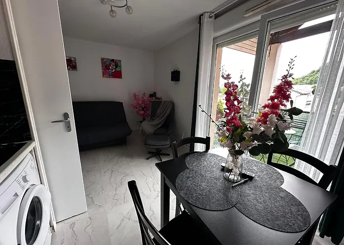 Ararat Apartament Lourdes